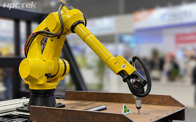 D2000飛騰瘦客戶機，為工業(yè)發(fā)展提供便捷、高效的核心硬件(圖1)